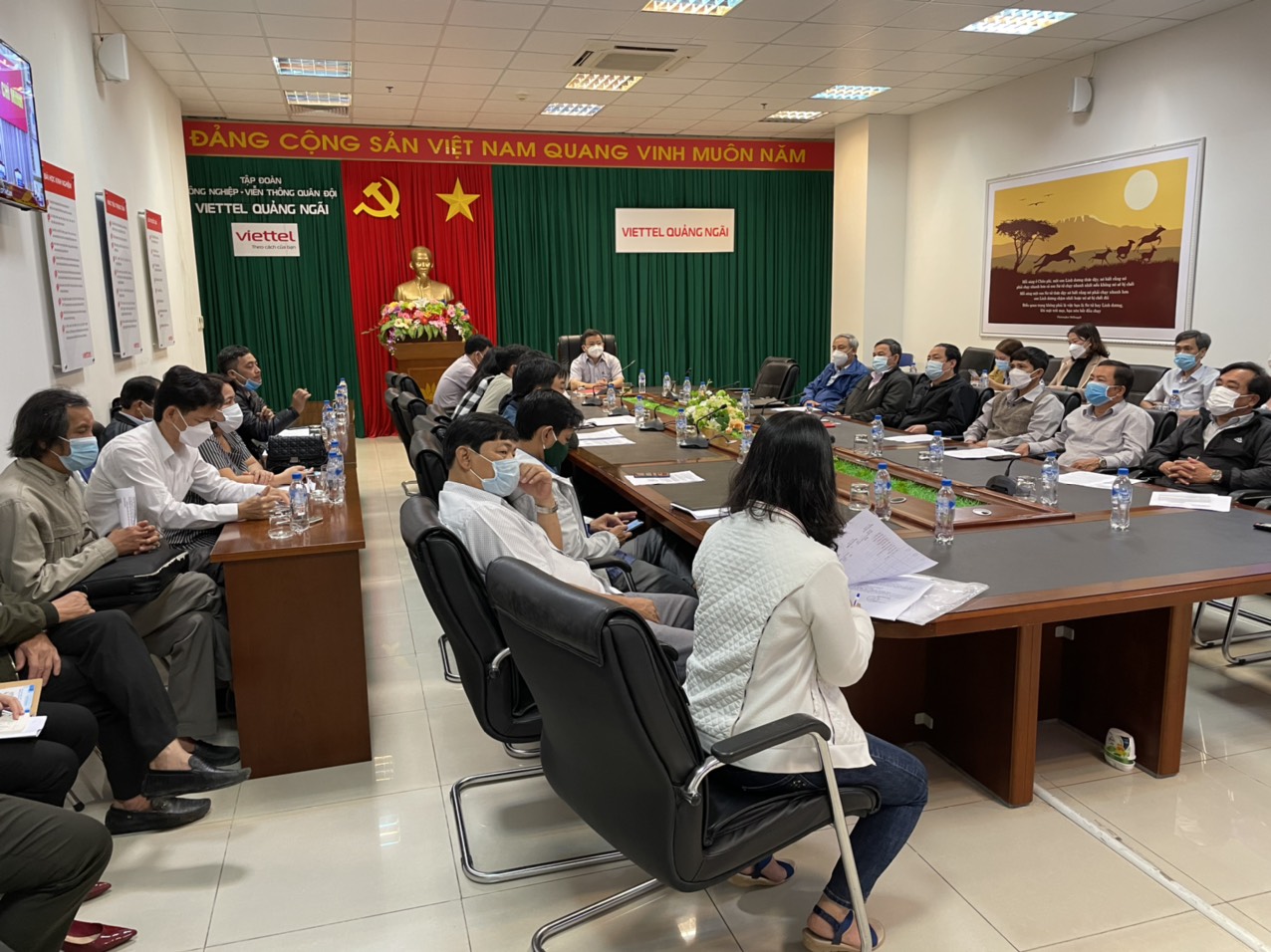 UBND thành phố Quảng Ngãi chỉ đạo chủ động triển khai công tác phòng, chống dịch Covid-19 trong thời gian trước, trong và sau Tết nguyên đán Nhâm Dần
