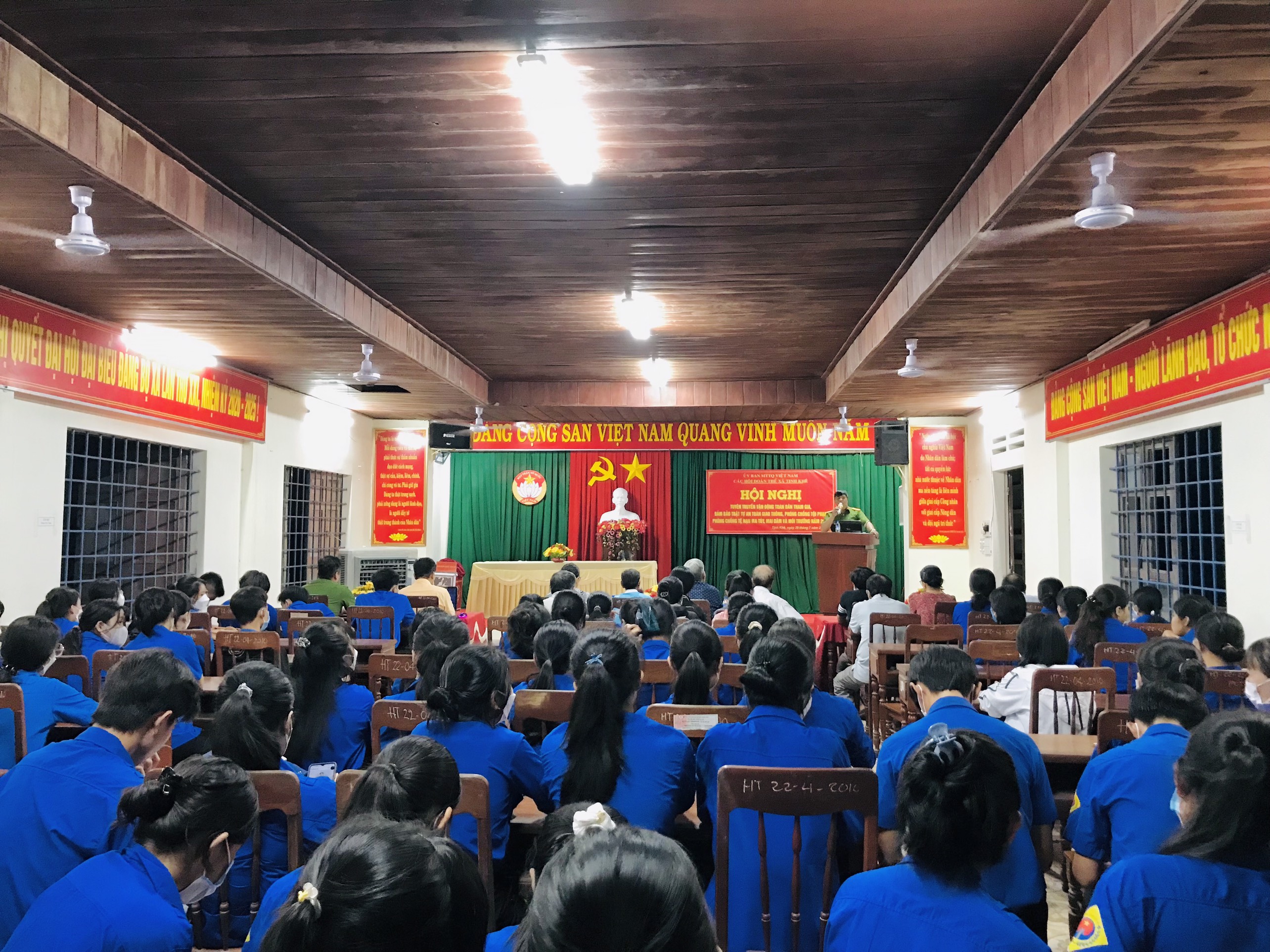 Uỷ ban MTTQ Việt Nam, xã Tịnh Khê tổ chức Hội nghị tuyên truyền về an toàn giao thông; phòng, chống tội phạm; phòng, chống ma túy; Luật an ninh mạng