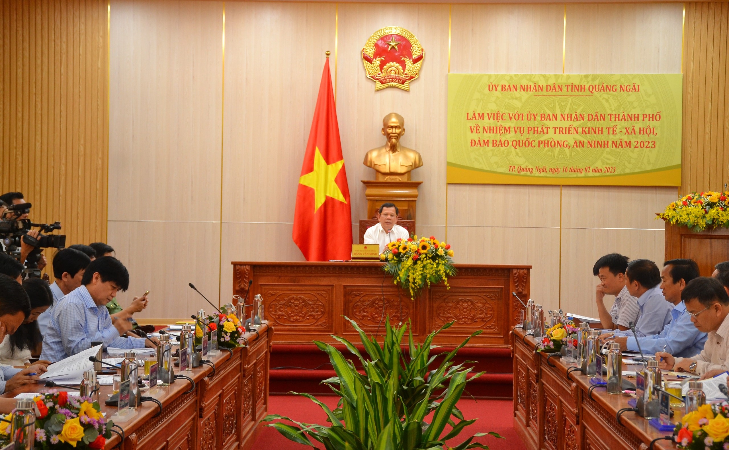 Chủ tịch UBND tỉnh Đặng Văn Minh làm việc với thành phố Quảng Ngãi